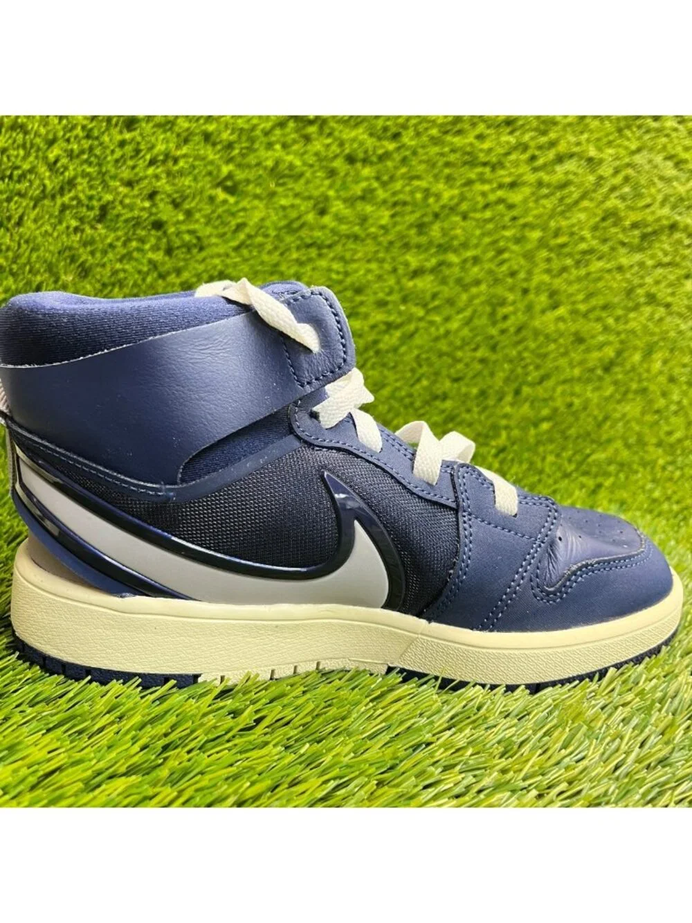Nike please review